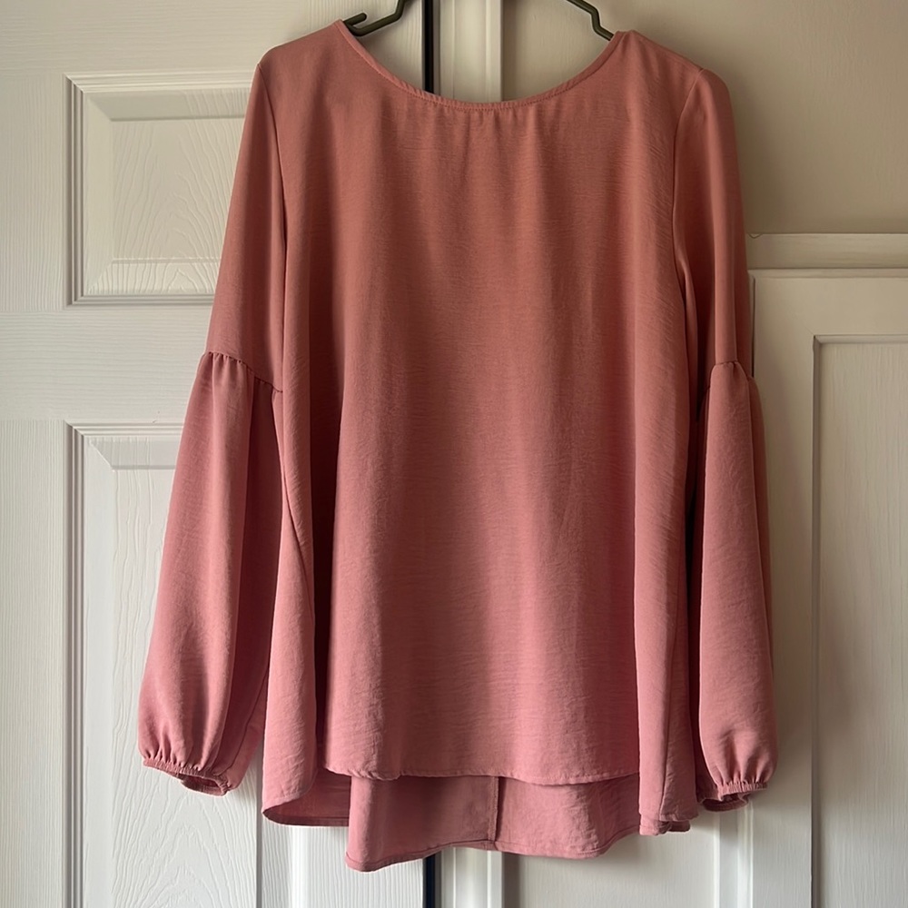 Dress Up Boutique Light Pink Blouse with Buttons Down the Back - Size Large